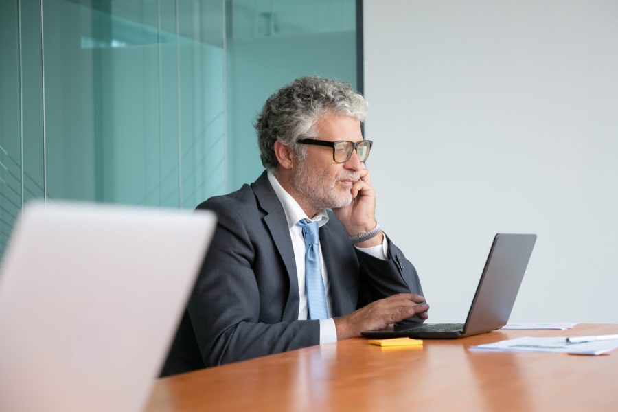 Dirigeant qui optimise son âge de départ à la retraite
